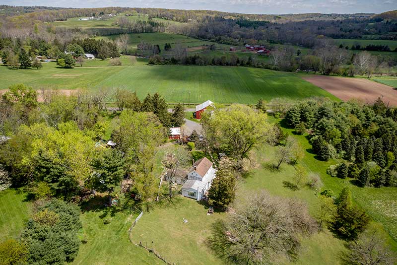 87 Valley Rd, Lambertville, NJ