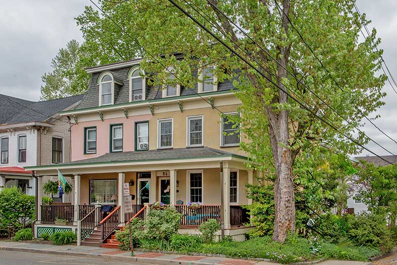 84 Delevan St, Lambertville, NJ